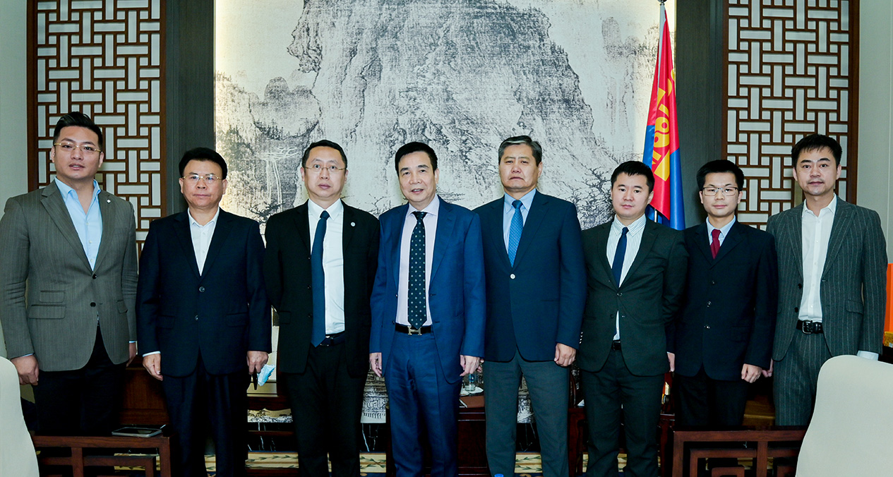 The Mongolian government will join hands with Outlets Group to build a 